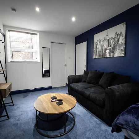 Newly Refurbished 6 Person En-Suite Apartment Tyne & Wear Newcastle Upon Tyne Killingworth 외부 사진