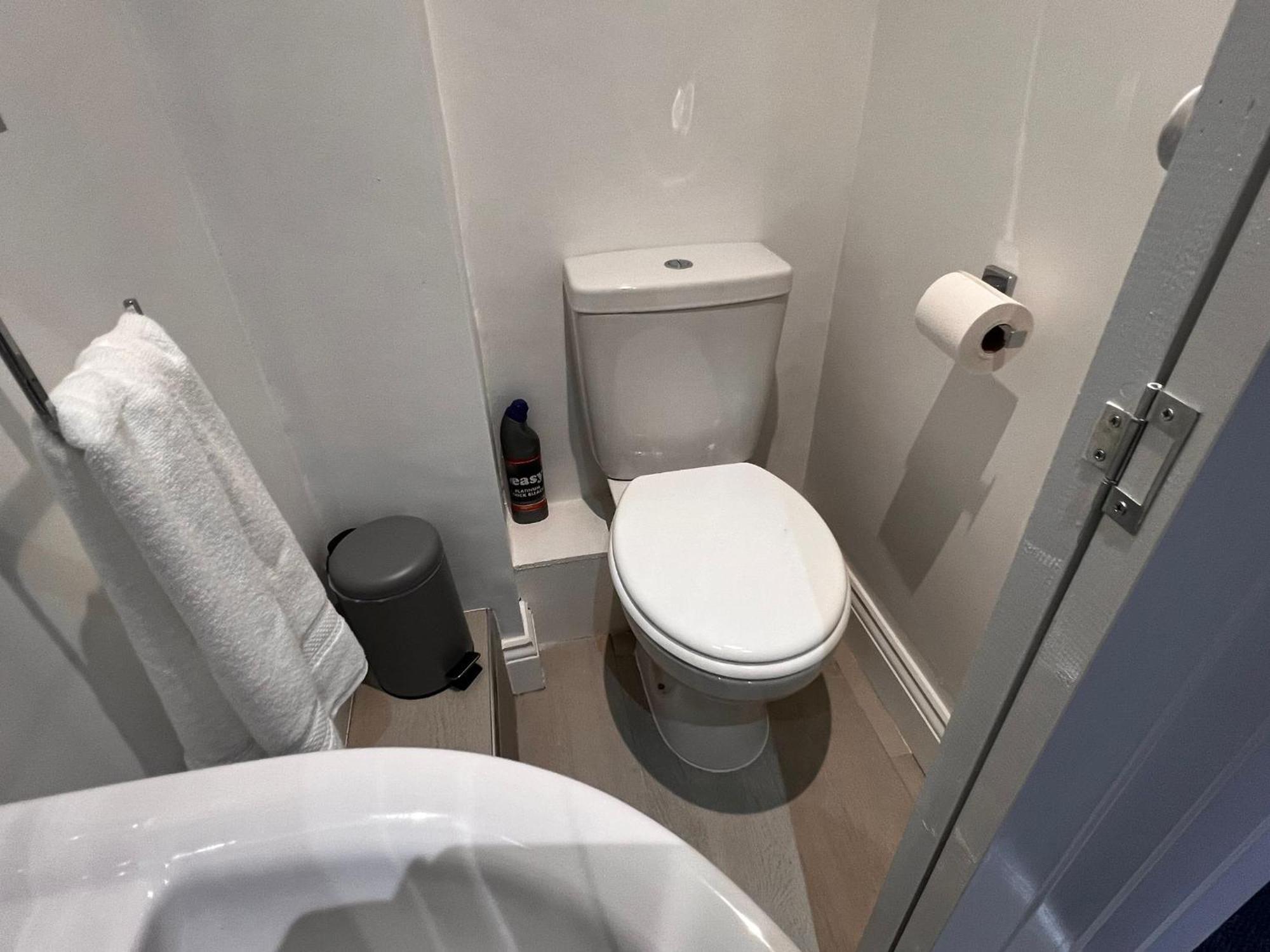 Newly Refurbished 6 Person En-Suite Apartment Tyne & Wear Newcastle Upon Tyne Killingworth 외부 사진