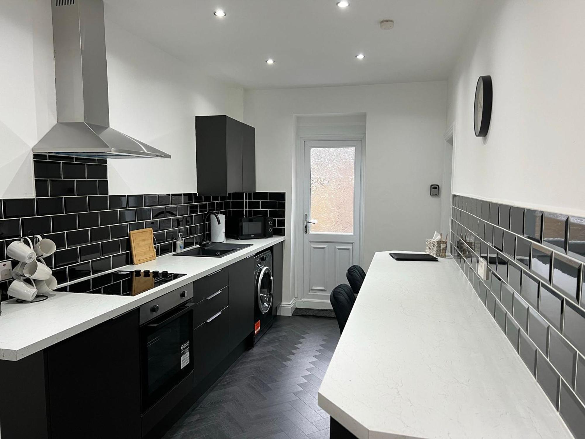 Newly Refurbished 6 Person En-Suite Apartment Tyne & Wear Newcastle Upon Tyne Killingworth 외부 사진